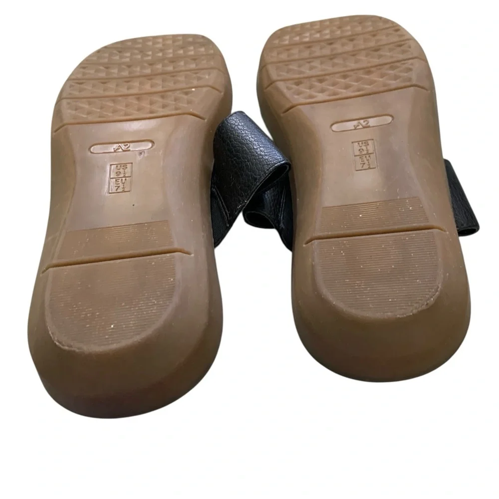A2 by Aerosoles Cool Cat Thong Cork Sandal EUC! 9.5
